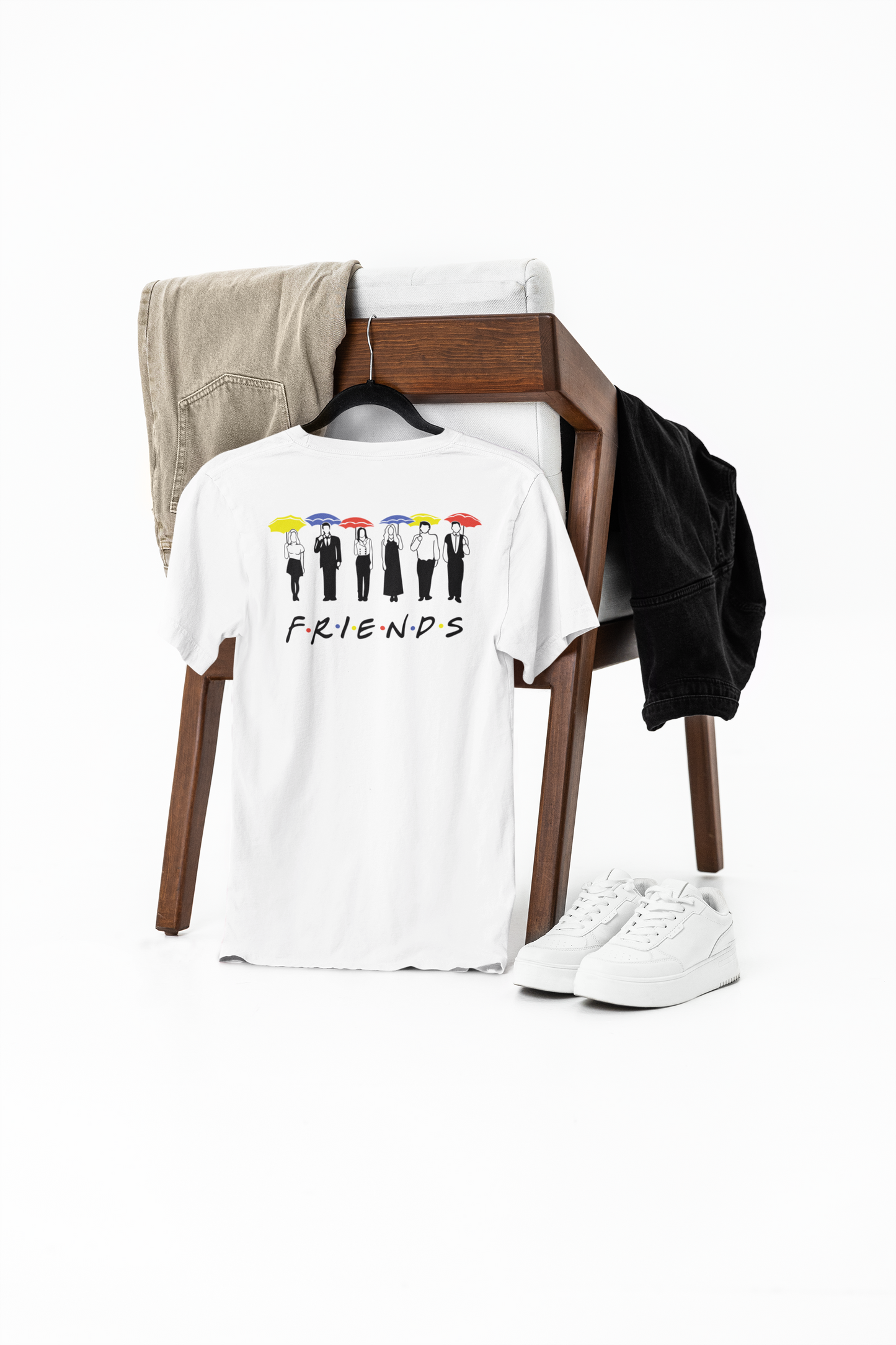 the one with the whole crew – friends group print t-shirt